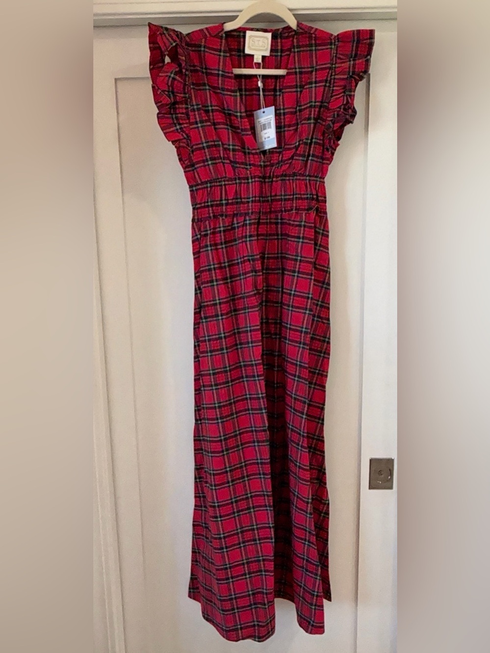 Sail to Sable V Neck Flutter Sleeve Maxi size small red tartan plaid